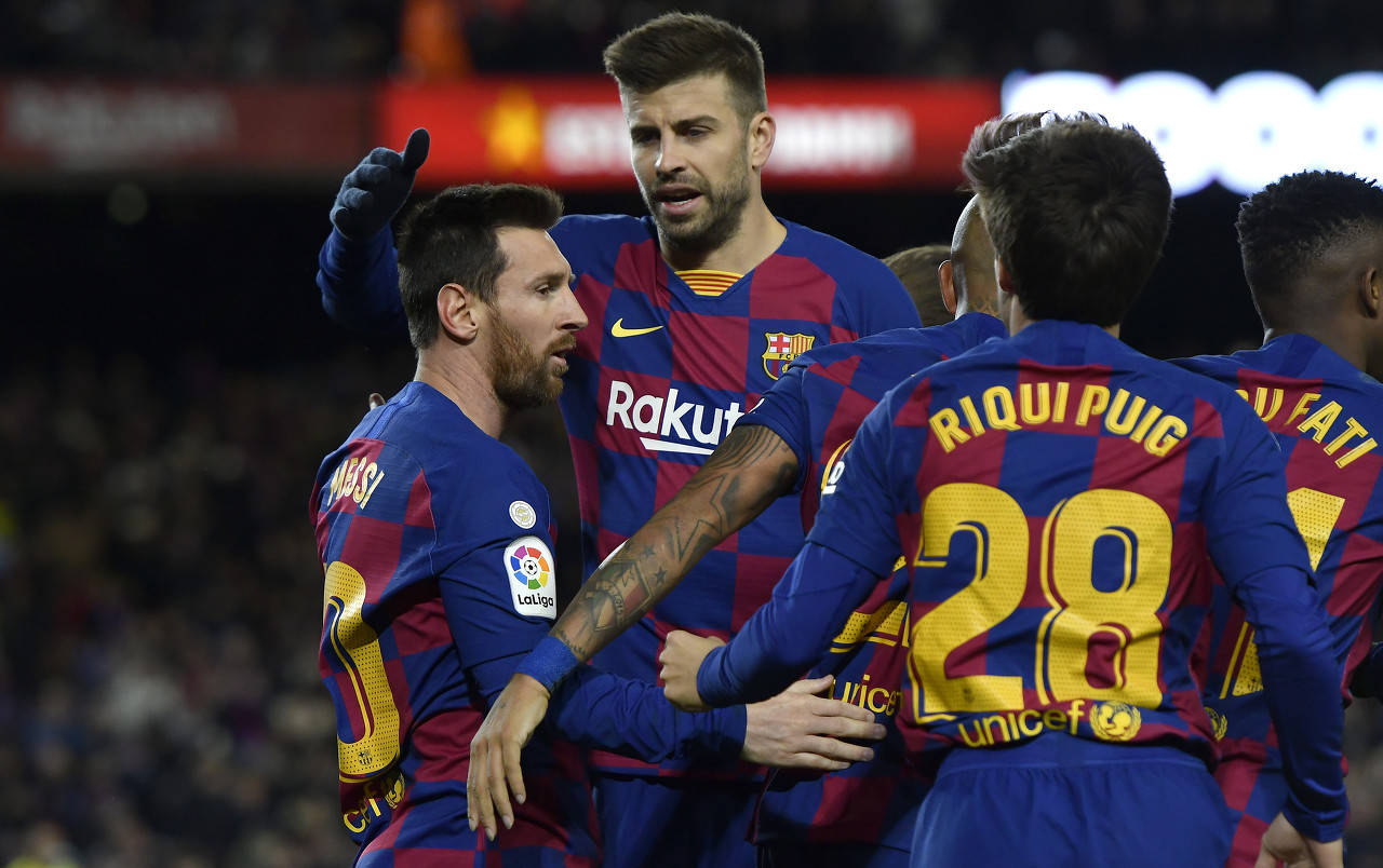 西甲倒计时，北京首钢今夜篮板制胜，细节引发关注，悬念犹存，控场能力受关注的简单介绍